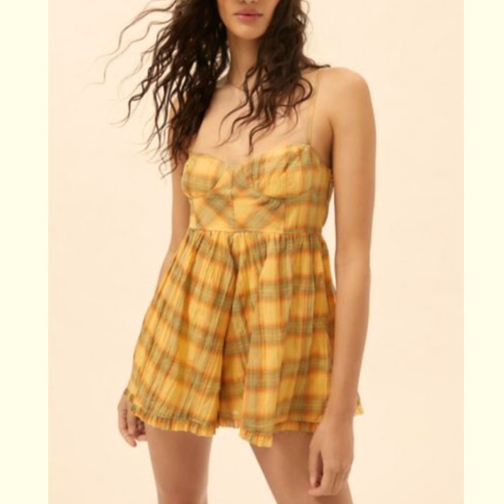 Urban outfitters crinkled romper